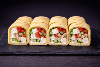 Ролл чикен тортильяс - Доставка суши, роллов, пиццы в Новосибирске